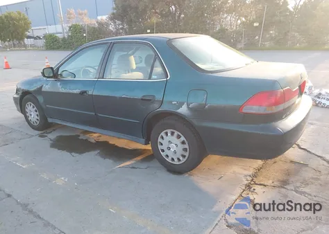 2001 Honda Accord Value Package z USA, uszkodzony, nr VIN 1HGCF86611A056094